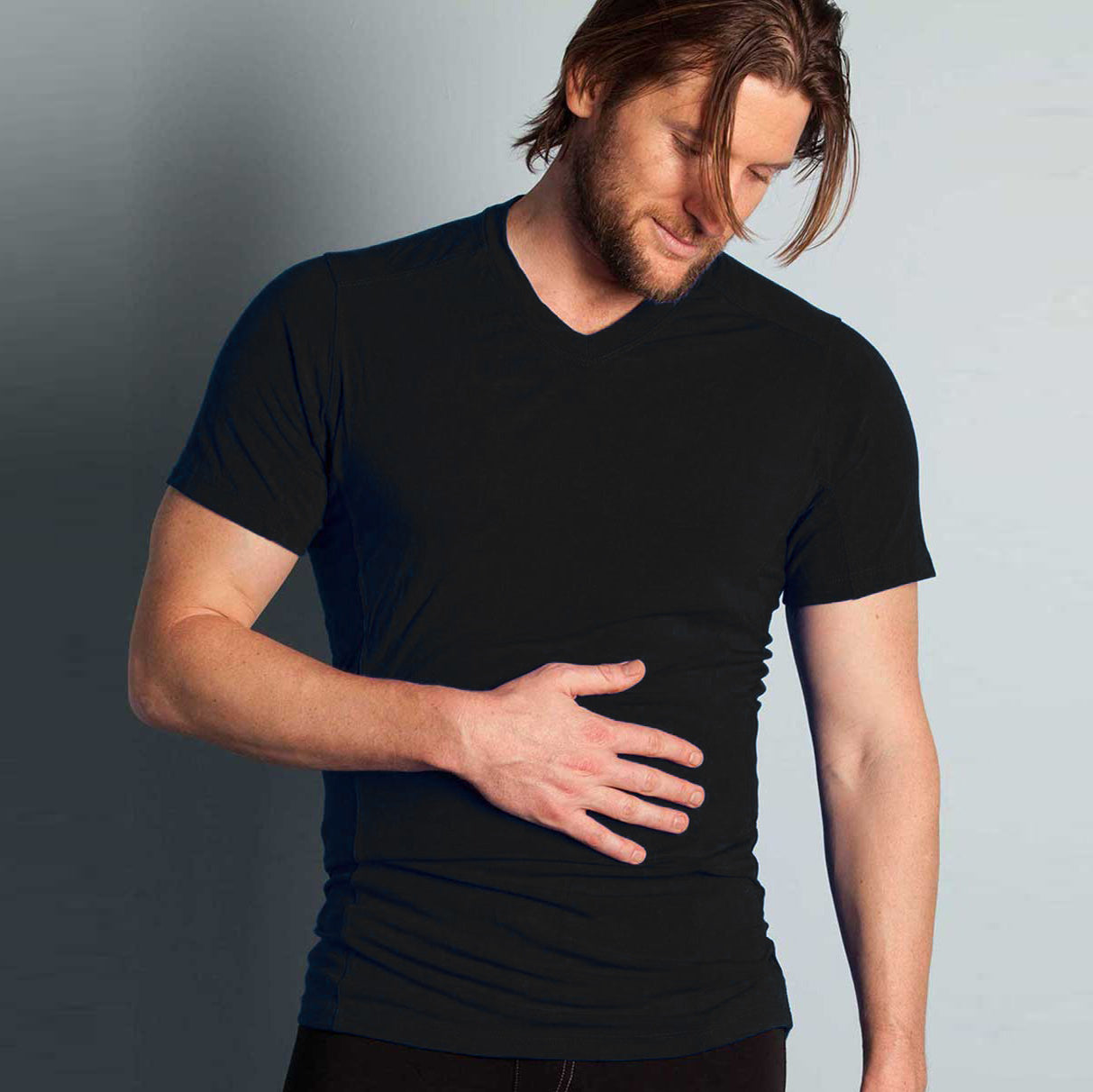 spejder vægt enestående Bhujang Style Orphic V-Neck Yoga Shirt - Yoga for Men